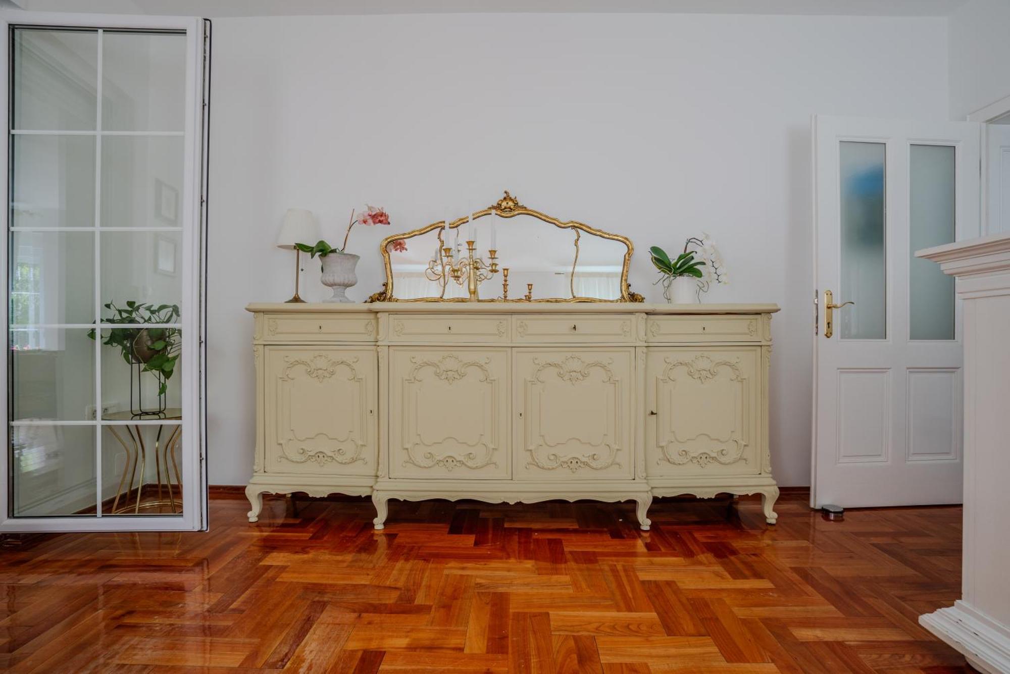 Vila Rosa Вуковар Екстериор снимка